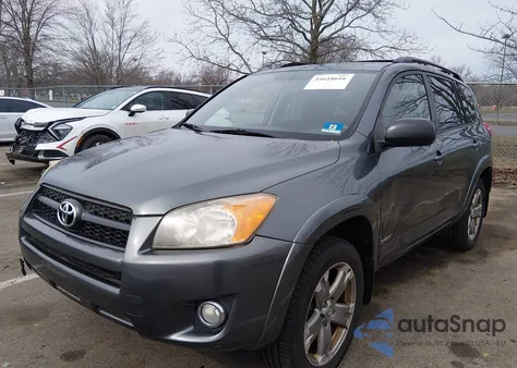 2010 Toyota Rav4 Sport z USA, uszkodzony, nr VIN JTMRF4DV8AD024043